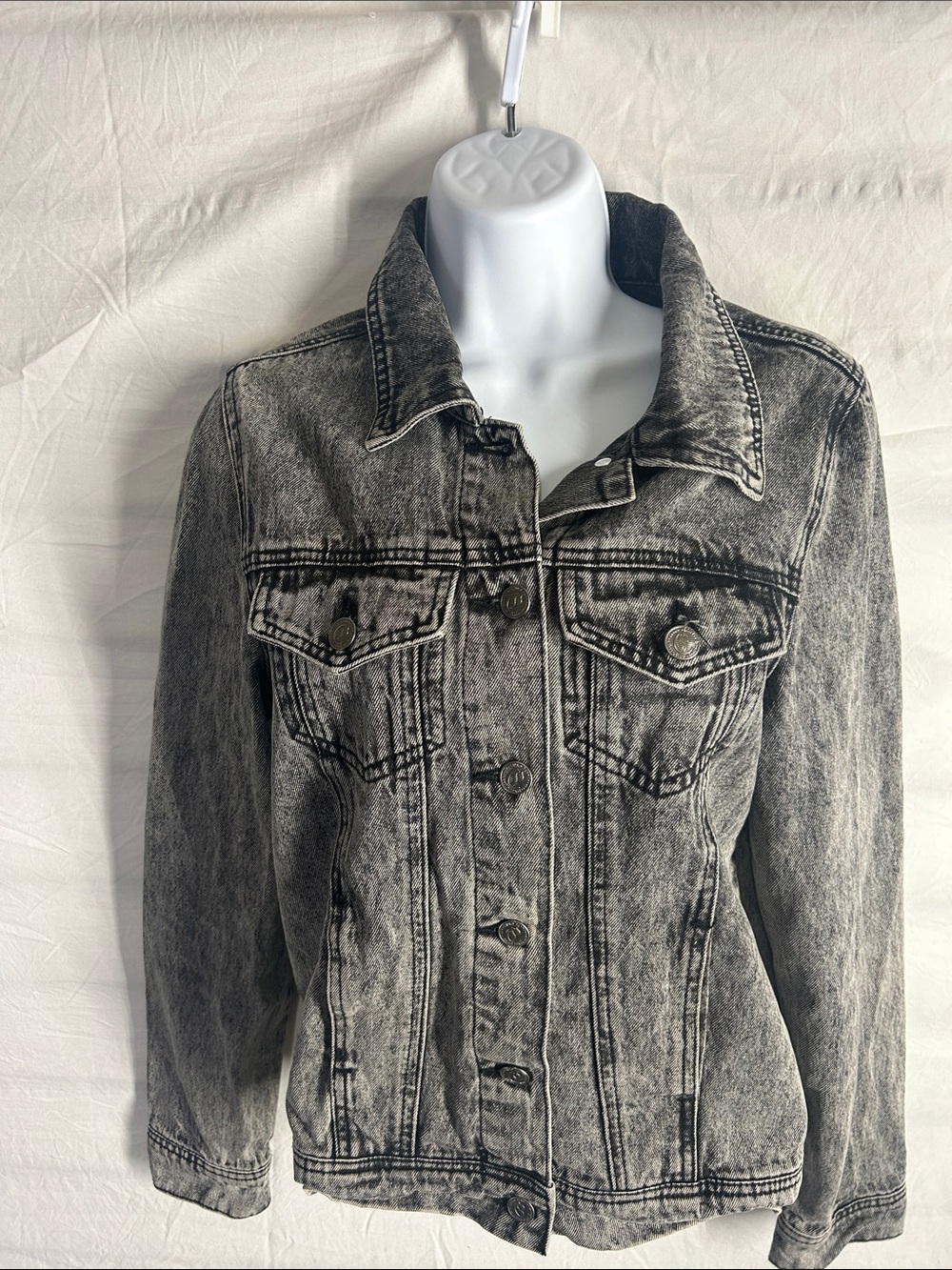 Forever 21 Black Acid Wash Denim Jacket